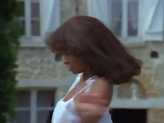 Petites culottes chaudes et mouillees 1982: безкоштовно ххх фільм 0e