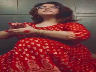 Vasundhara dhar exceptional bengali modell instagram video: dreckig klammer a4