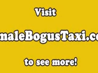 महिला टैक्सी चालक सकिंग में इंटररेशियल cab: फ्री xxx चलचित्र ff